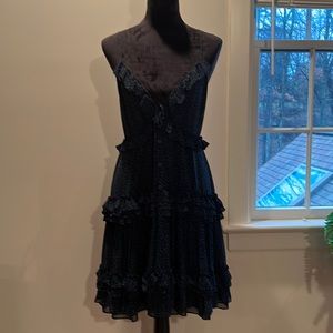 Spaghetti strap v-neck open back summer flowy dress by Moda International. Sz M